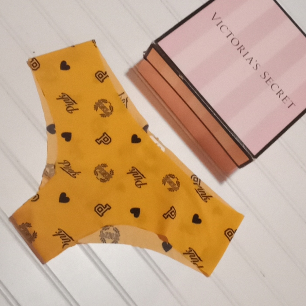 3/$25. PINK VS Seamless Gold Logo Cheekster P…